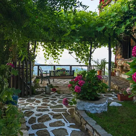 Nykteri Heritage House Olympus & Sea View 4* Palaios Panteleimonas