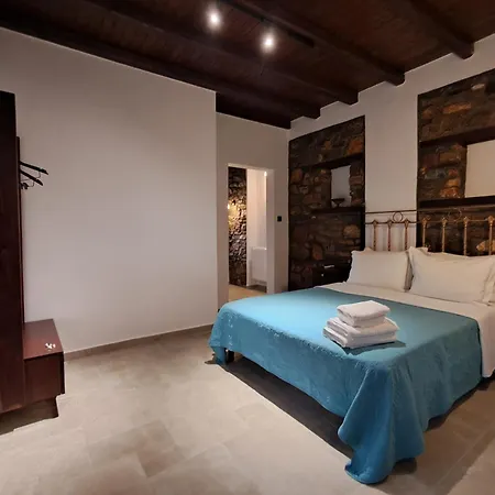 Nykteri Heritage House Olympus & Sea View Pensjonat 4*